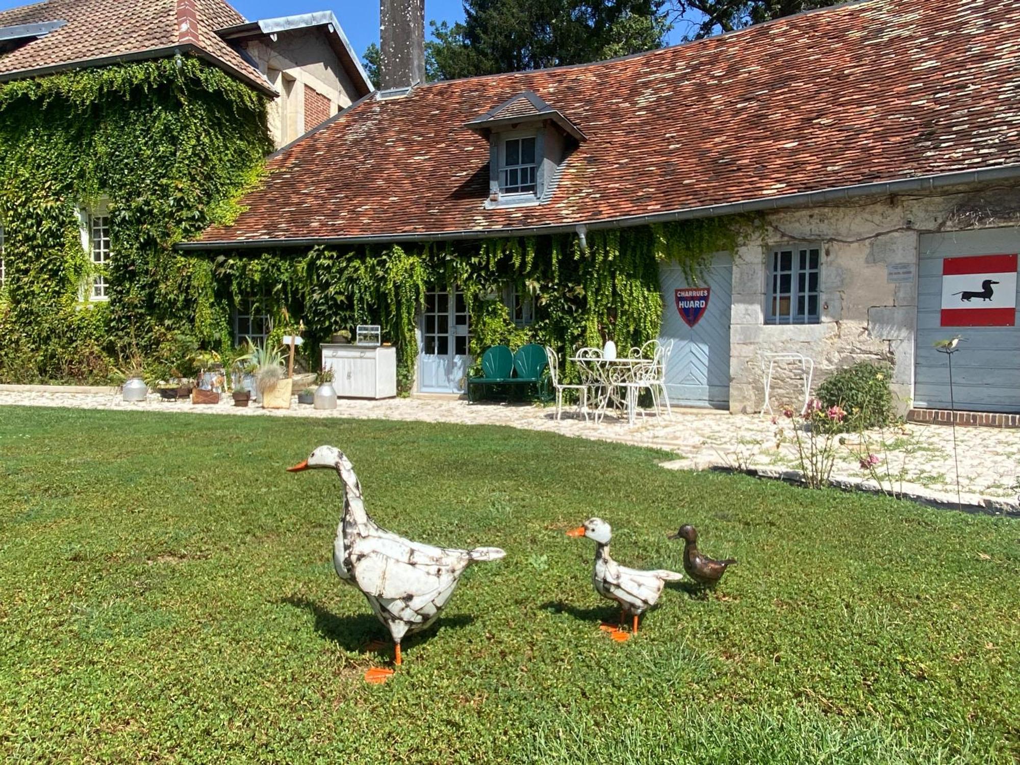 L'Orangerie De Malpas Bed & Breakfast Quingey Exterior photo